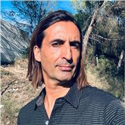 Hola ,
Soy el mejor profesor de moda que puedas encontrar